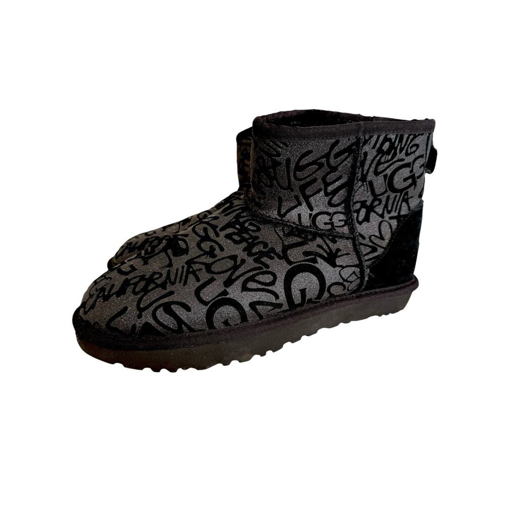 UGG Mini Street Sparkle Graffiti Black Boots Size US 9 Logo Great Condition